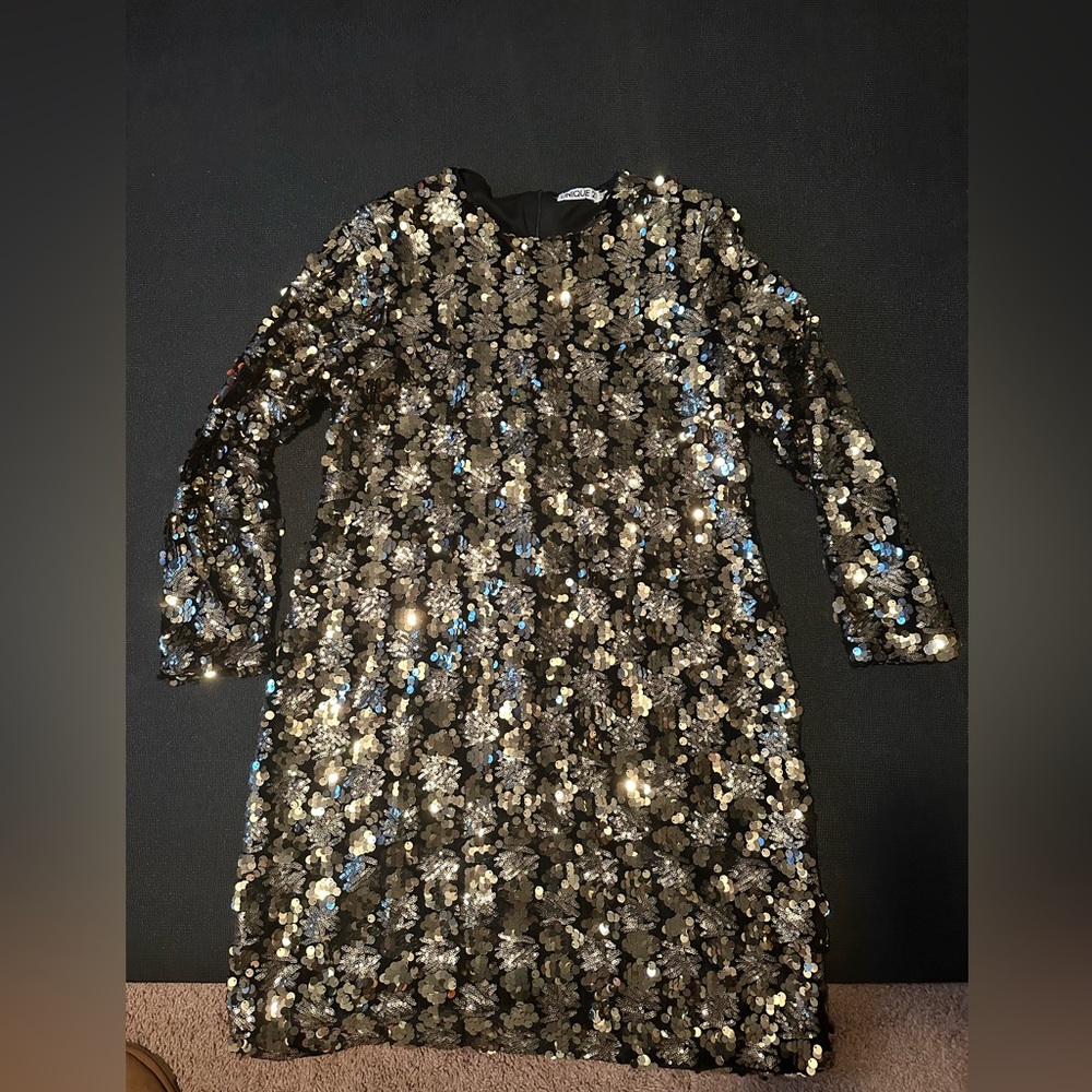 Black and Gold Sequin Sheath Evening Dress